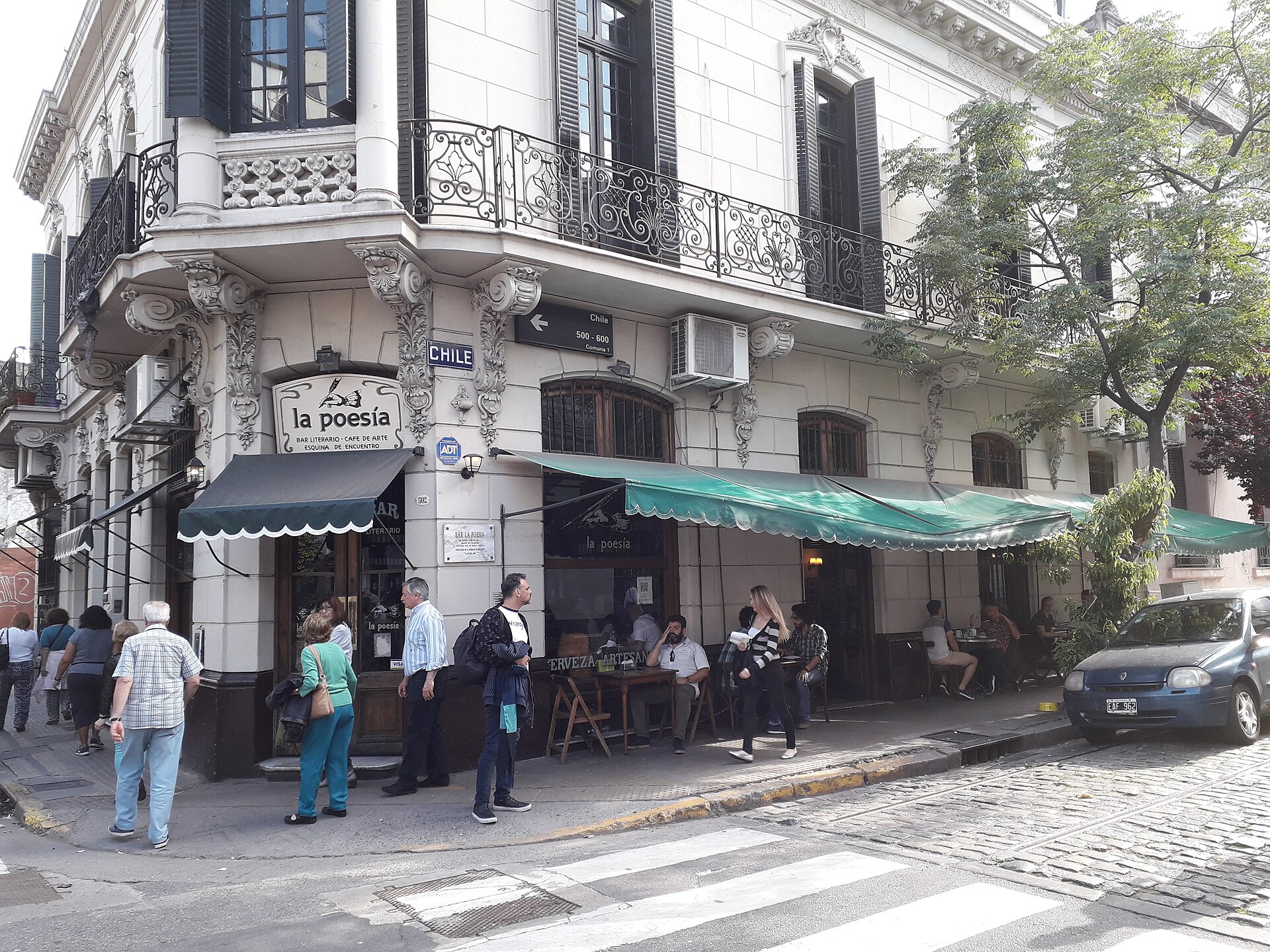 Buenos Aires San Telmo street
