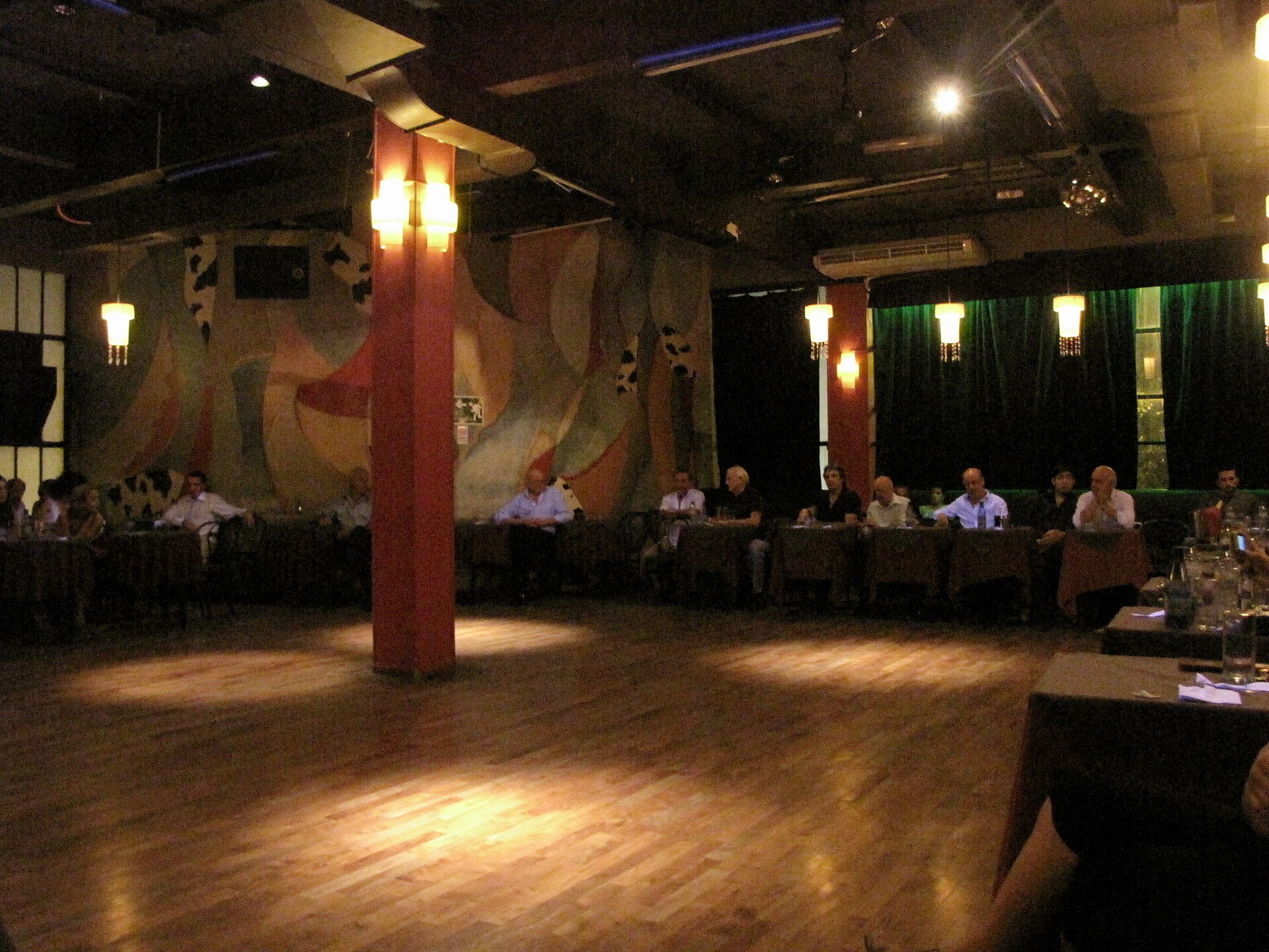 milonga dance hall Argentina