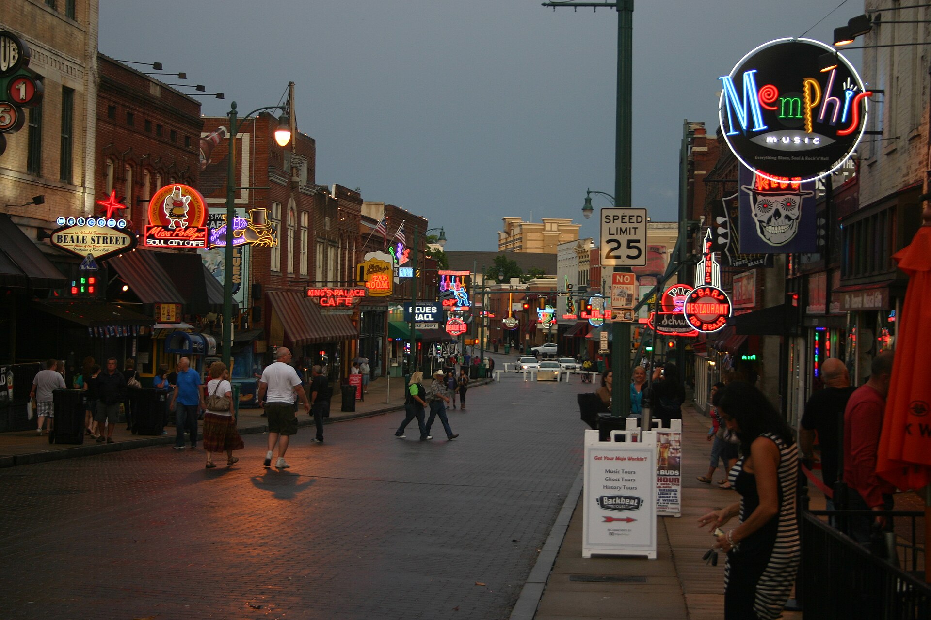Beale Street Memphis neon