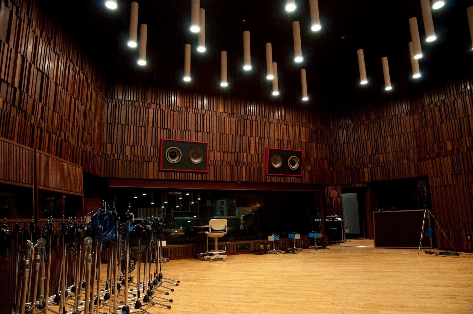 studio microphone booth